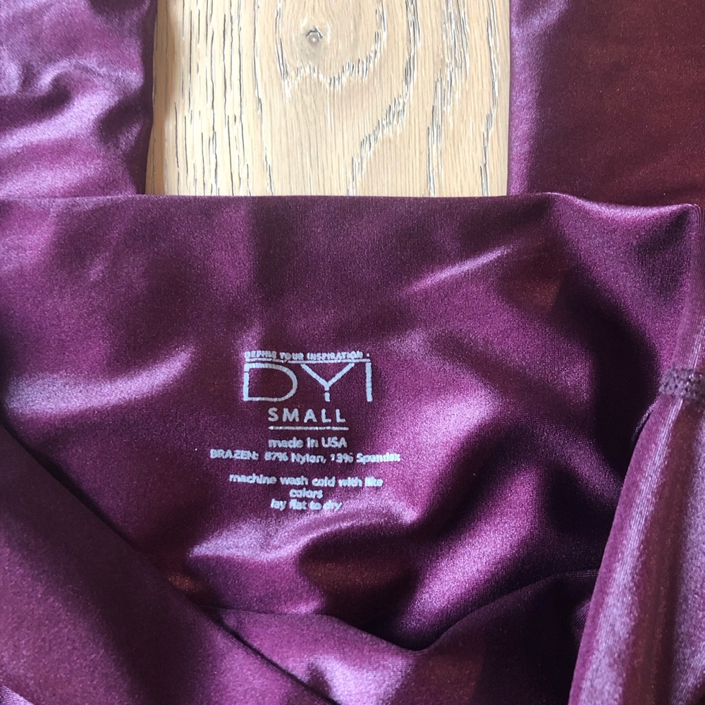 DYI high shine leggings